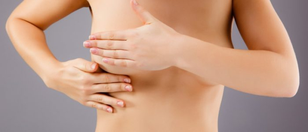 Жировик на груди