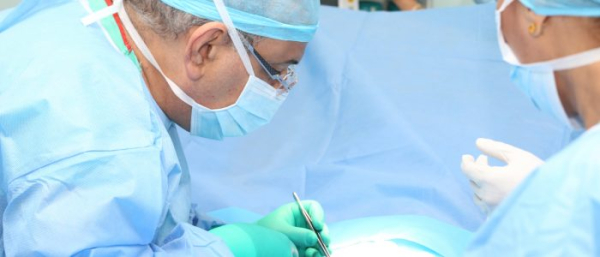 Как хирургически удалить жировики?