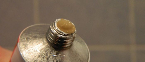 Как лечить фурункул мазью Вишневского?